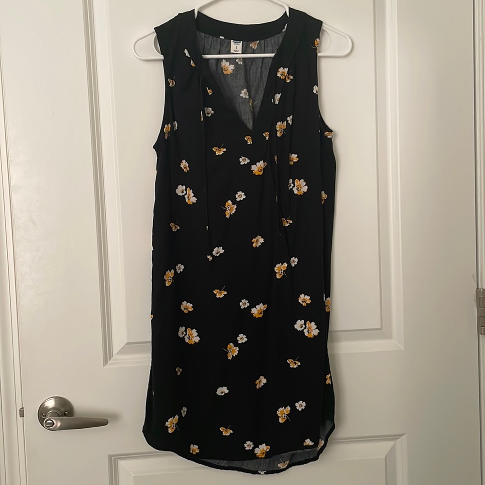 Women’s Flower Print Dress size small